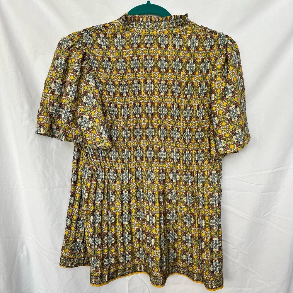 Max Studio, size small blouse - Picture 3 of 4